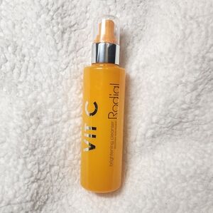 Rodial Vitamin C Brightening Cleanser